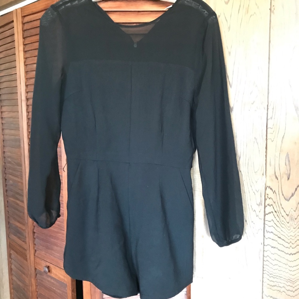 Forever 21 classy black jumpsuit